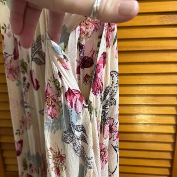 Angie Asymmetrical Floral Dress in Cream and Pink - Picture 8 of 8